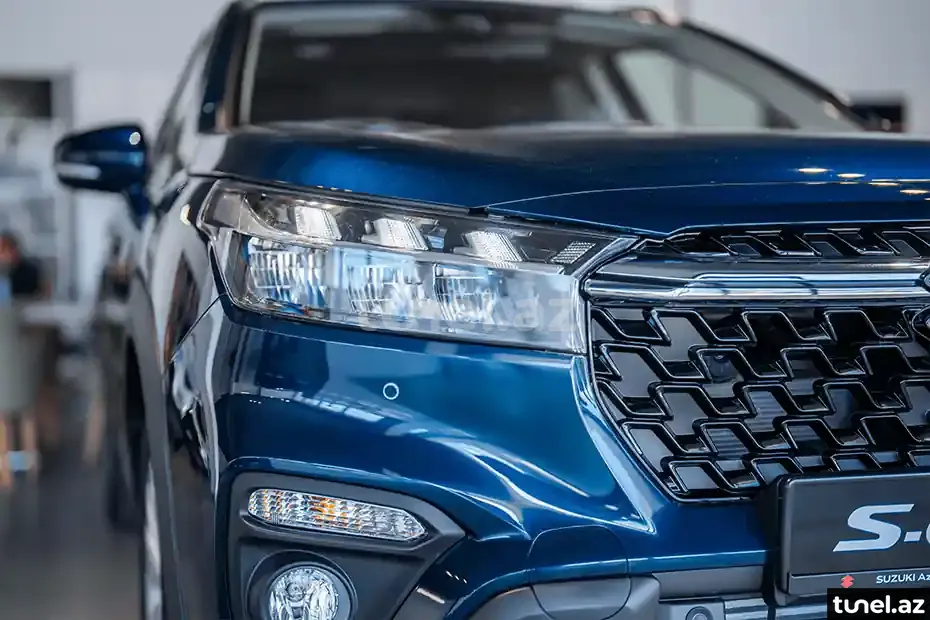 Suzuki S-Cross 2023