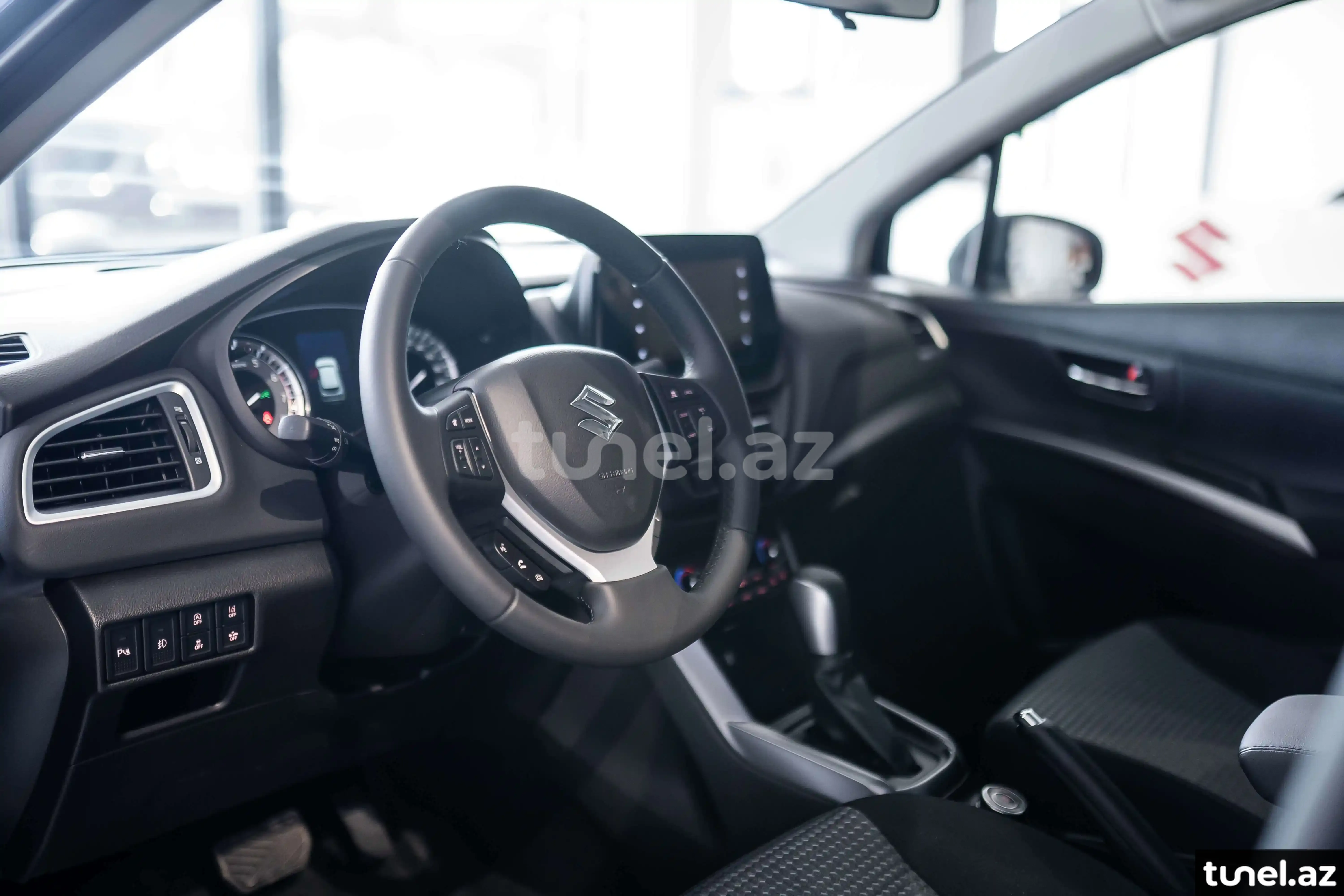 Suzuki S-Cross 2023