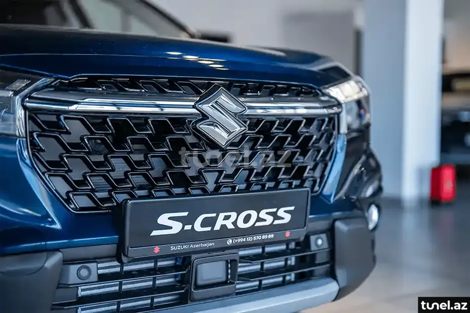 Suzuki S-Cross 2023