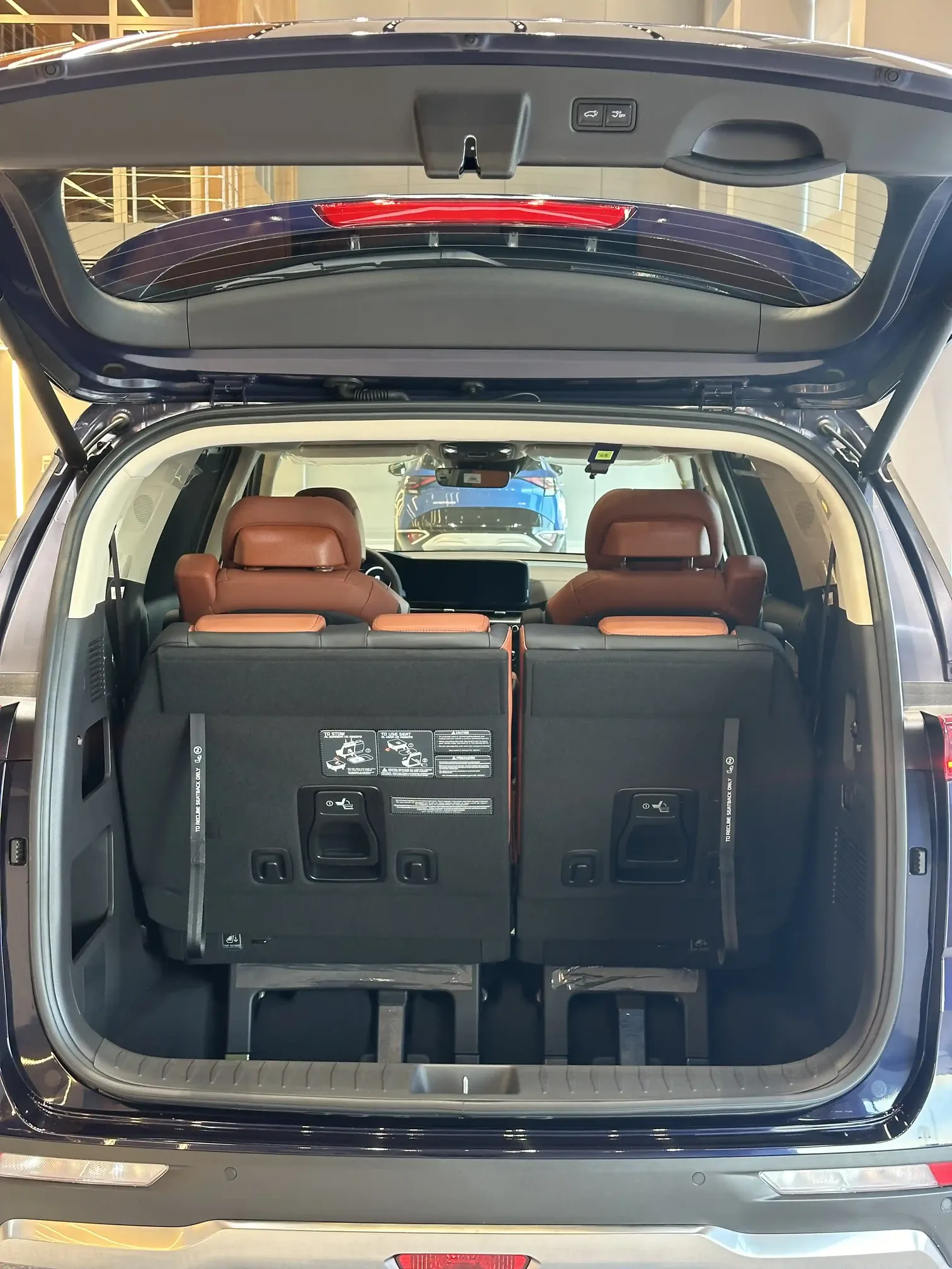 Kia Carnival, 2.2 L, 2023 year, 0 km, Baku - Price: 91 900 ₼ - Tunel.az