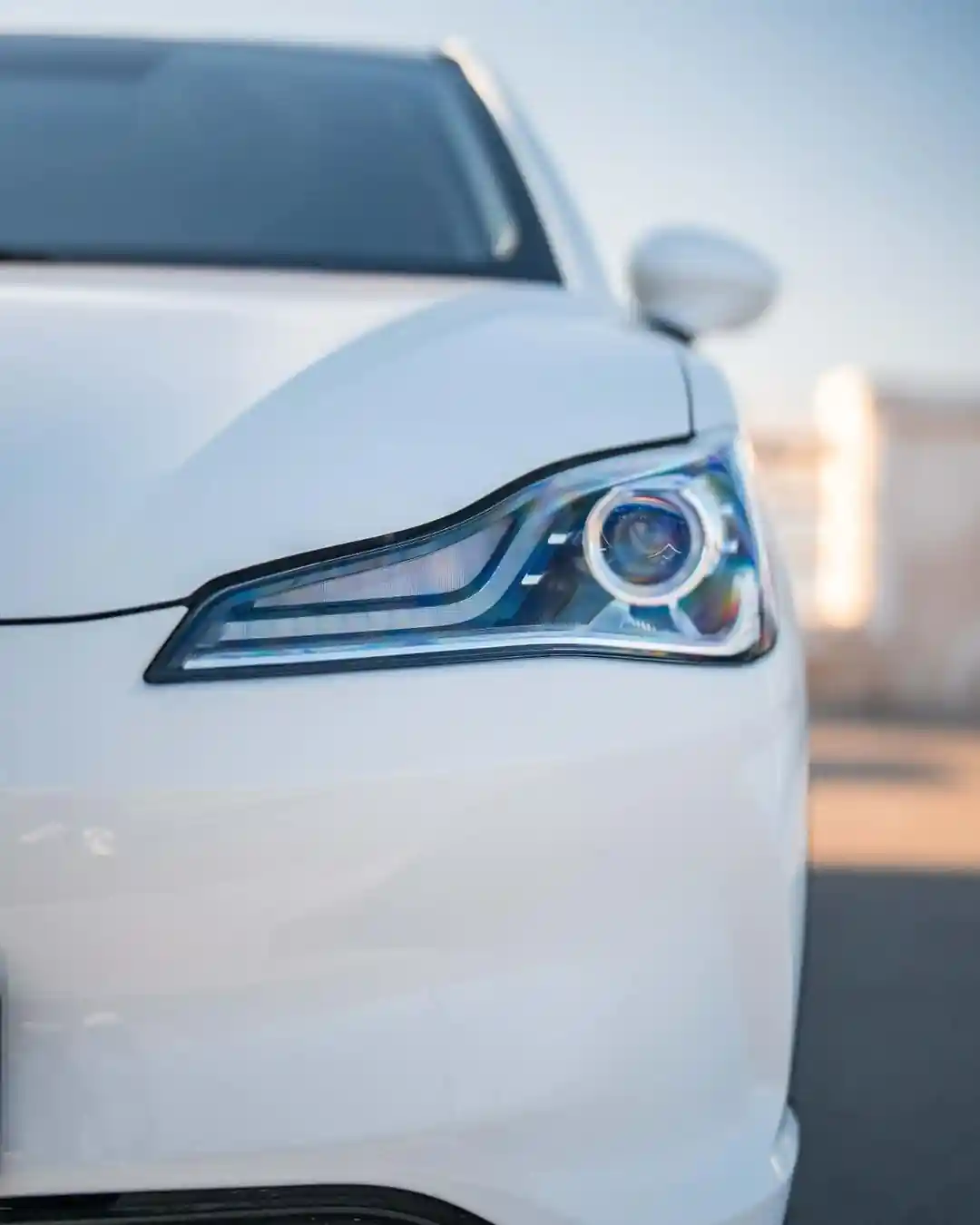 NETA elektromobillərinin zərif və aerodinamik eksteryer dizaynı hər bir detalda gələcəyi əks etdirir. Axıcı xətlər, müasir estetika və futuristik detallar NETA-nı təkcə elektomobil deyil, həm də sənət əsəri edir.
NETA ilə yolda fərq yaradın!
*5665