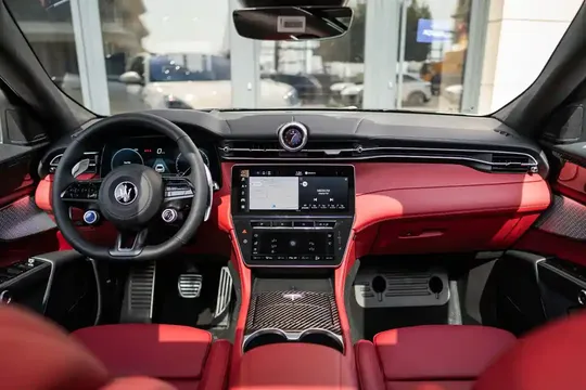 Maserati Grecale, 2.0 L, 2024 год, 0 km, Баку - Цена: 86 500 € - Tunel.az