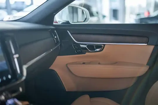 Volvo S90, 2.0 L, 2023 жыл, 0 km, Baku - Баасы: 50 307 € - Tunel.az