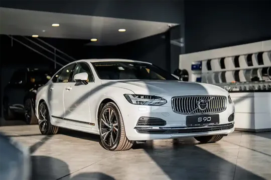 Volvo S90, 2.0 L, 2023 жыл, 0 km, Baku - Баасы: 50 307 € - Tunel.az