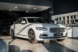 Volvo S90, 2.0 L, 2023 жыл, 0 km, Baku - Баасы: 50 307 € - Tunel.az