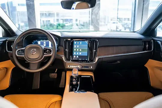 Volvo S90, 2.0 L, 2023 жыл, 0 km, Baku - Баасы: 50 307 € - Tunel.az