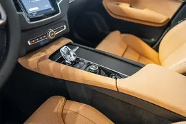 Volvo XC90, 2.0 L, 2024 year, 0 km, Baku - Price: 62 219 € - Tunel.az