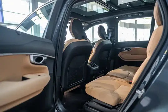 Volvo XC90, 2.0 L, 2024 year, 0 km, Baku - Price: 62 219 € - Tunel.az