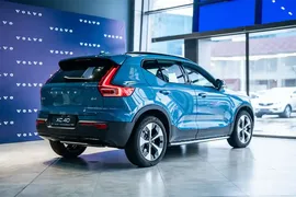 Volvo XC40, 2.0 L, 2022 год, 0 km, Баку - Цена: 37 532 € - Tunel.az