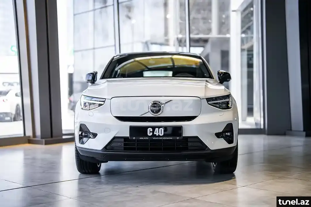 Volvo C40 2023