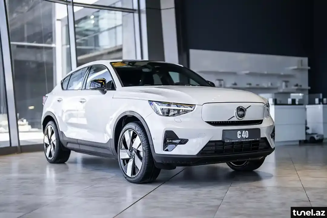 Volvo C40 2023