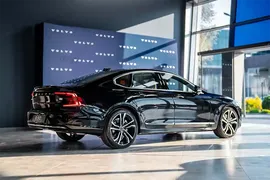 Volvo S90, 2.0 L, 2023 год, 0 km, Баку - Цена: 50 307 € - Tunel.az