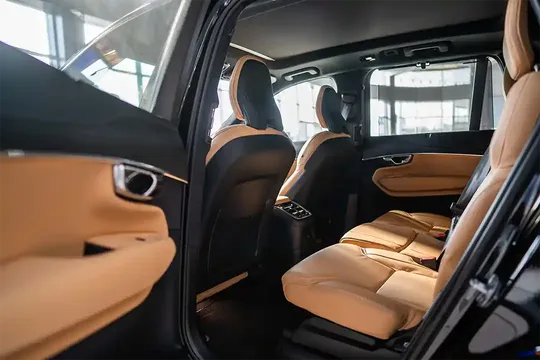 Volvo S90, 2.0 L, 2023 год, 0 km, Баку - Цена: 50 307 € - Tunel.az