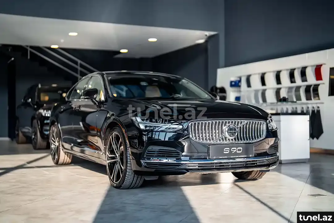 Volvo S90 2023