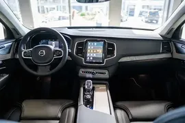 Volvo XC90, 2.0 L, 2024 год, 0 km, Баку - Цена: 62 219 € - Tunel.az