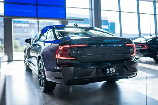 Volvo S90, 2.0 L, 2023 year, 0 km, Baku - Price: 50 307 € - Tunel.az