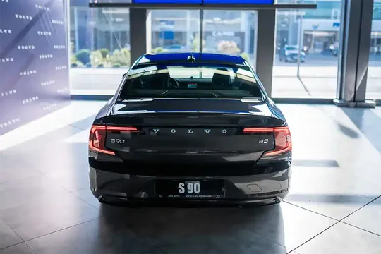 Volvo S90, 2.0 L, 2023 year, 0 km, Baku - Price: 50 307 € - Tunel.az