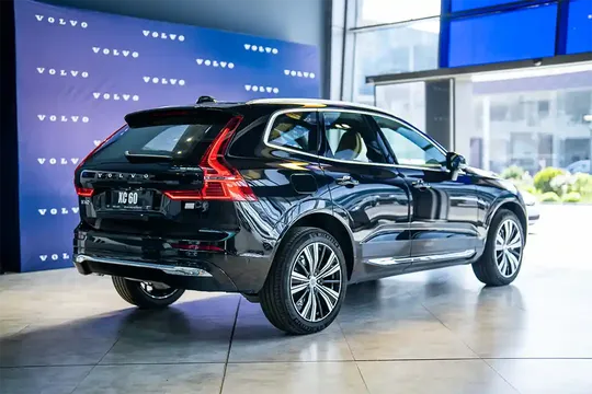 Volvo XC60, 2.0 L, 2023 жыл, 0 km, Baku - Баасы: 62 955 € - Tunel.az