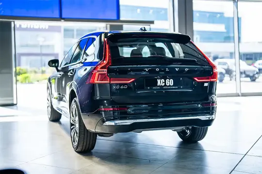 Volvo XC60, 2.0 L, 2023 жыл, 0 km, Baku - Баасы: 62 955 € - Tunel.az
