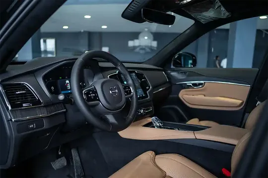 Volvo XC90, 2.0 L, 2024 i̇l, 0 km, Bakı - Qiymət: 62 219 € - Tunel.az