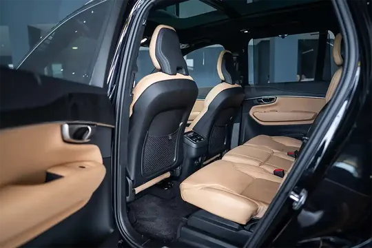 Volvo XC90, 2.0 L, 2024 i̇l, 0 km, Bakı - Qiymət: 62 219 € - Tunel.az