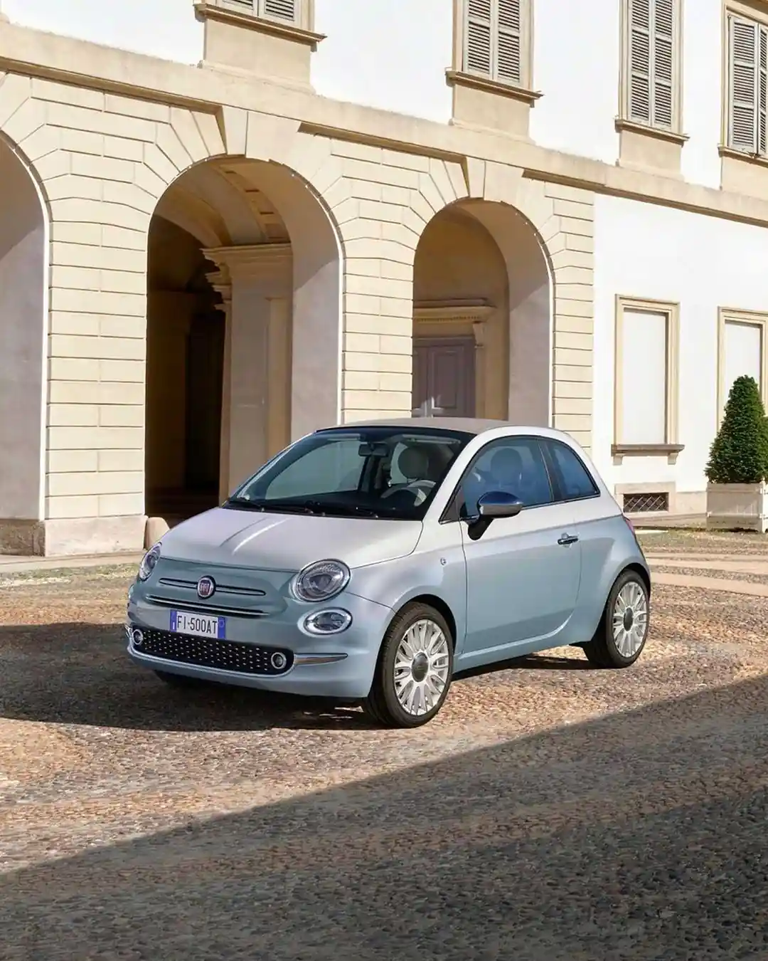 Fiat 500
Zərif rəngləri ilə qarşınızdadır.
Rəsmi nümayəndə “Avtolüks Azərbaycan” şirkəti.
Fiziki və hüquqi şəxslər üçün 20% ilkin ödəniş, 10% illik bank faizi olmaqla 5-ilə qədər kredit şərti ilə.
🌐 Ətraflı məlumat: BİODA
☎ Çağrı mərkəzi: (012) 983
📞 Satış şöbəsi: (012) 404 83 95
📱 Satış şöbəsi: (055) 444 47 00
📱 Servis mərkəzi: (055) 214 19 49
📍 Zaur Nudirəliyev 8
📍 Üzeyir Hacıbəyov 57
#Fiat #Fiat500 #FiatItaly #FiatAzerbaijan #AutoLux