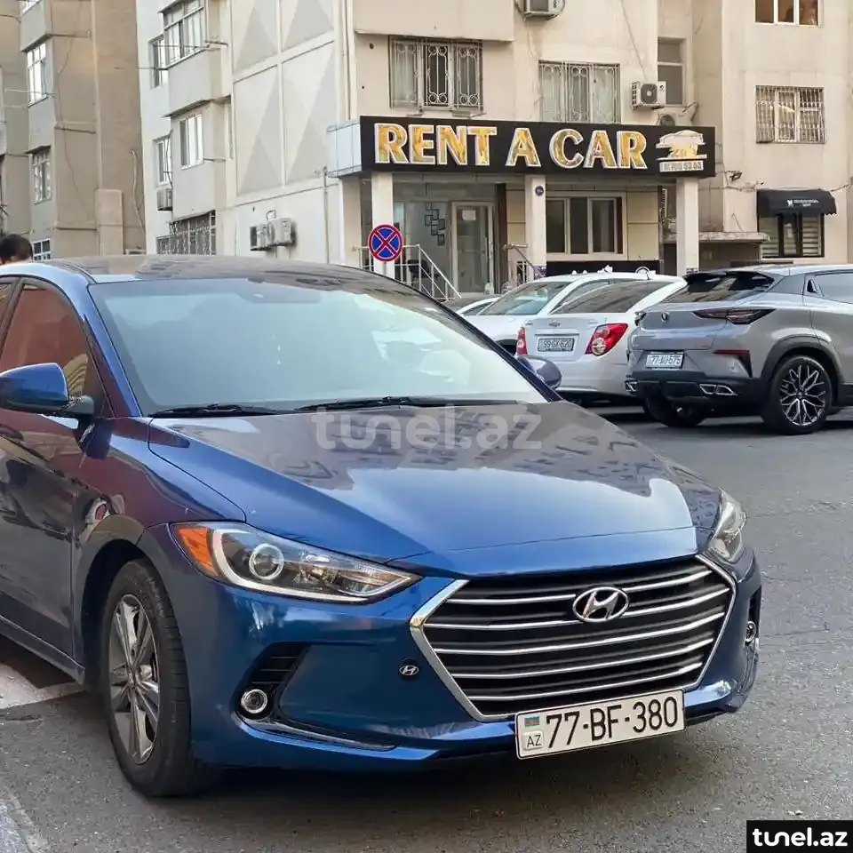 Hyundai Elantra 2018