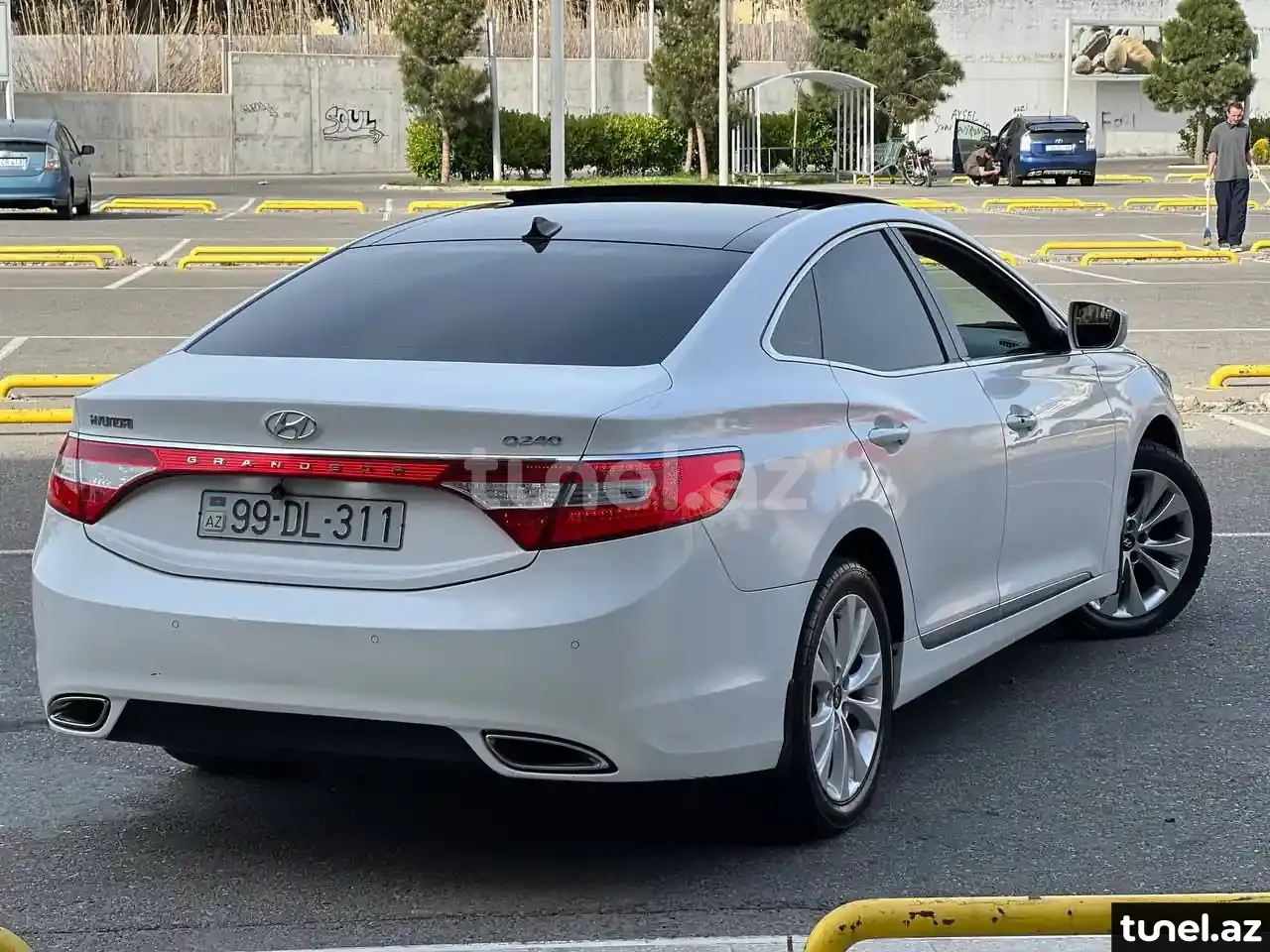 Hyundai Grandeur 2013