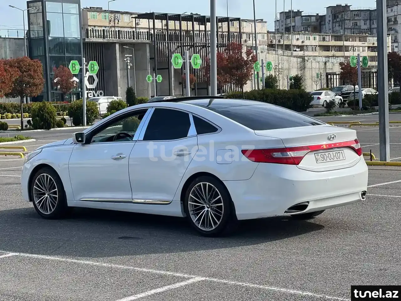 Hyundai Grandeur 2013