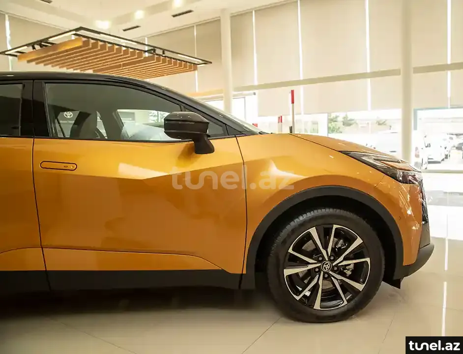 Toyota C-HR 2023