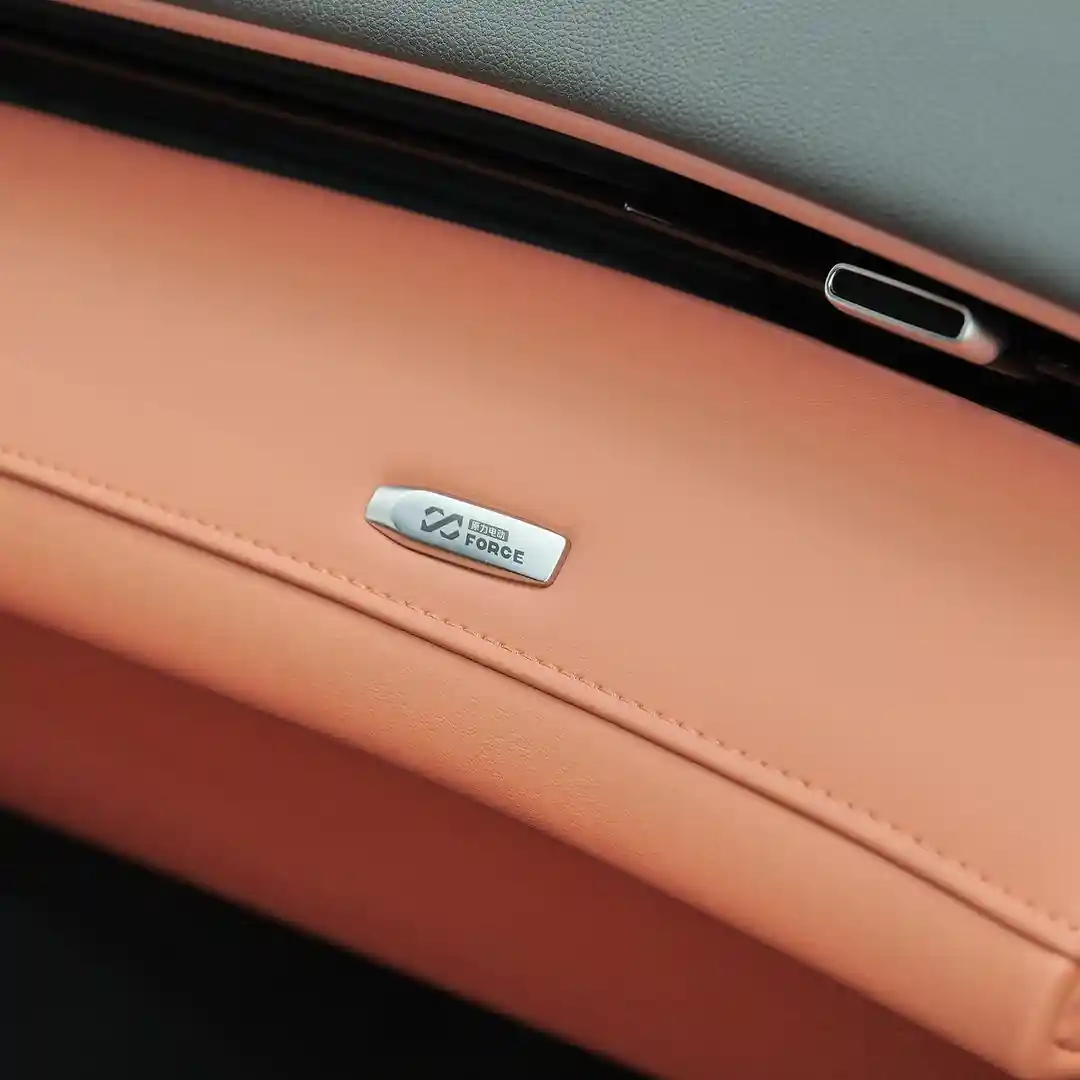 Changan Deepal S7 modeli rəsmi olaraq Azərbaycanda!
Yüksək performans, müasir texnologiya və eleqant dizaynı ilə fərqlənən bu möhtəşəm avtomobili CHANGAN Azərbaycan rəsmi satış mərkəzindən öncədən sifariş edərək əldə edə bilərsən!
🔹 5 il və ya 150.000 km zəmanət
Sifariş və ətraflı məlumat üçün:
📞 *5544
🌐 https://changan.az
📍Əhməd Rəcəbli 40B
#maşın #avtomobil #changan #changanazerbaijan #changanauto #Changan #ChanganDeepalS7 #DeepalS7 #BuYayHamınınChanganıOlacaq #hybrid #hybridmaşın