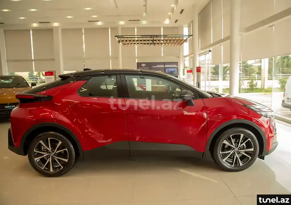 Toyota C-HR 2023