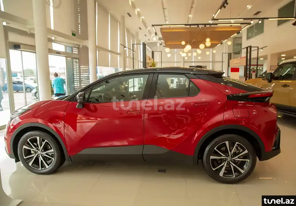 Toyota C-HR 2023