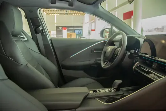 Toyota C-HR, 1.8 L, 2023 год, 0 km, Баку - Цена: 54 600 ₼ - Tunel.az