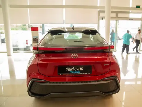 Toyota C-HR, 1.8 L, 2023 год, 0 km, Баку - Цена: 54 600 ₼ - Tunel.az
