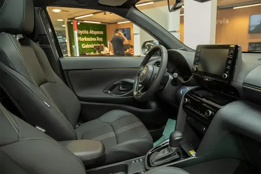 Toyota Yaris Cross, 1.5 L, 2023 год, 0 km, Баку - Цена: 44 700 ₼ - Tunel.az