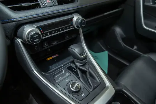 Toyota RAV4, 2.5 L, 2023 წელი, 0 km, Baku - ფასი: 75 000 ₼ - Tunel.az