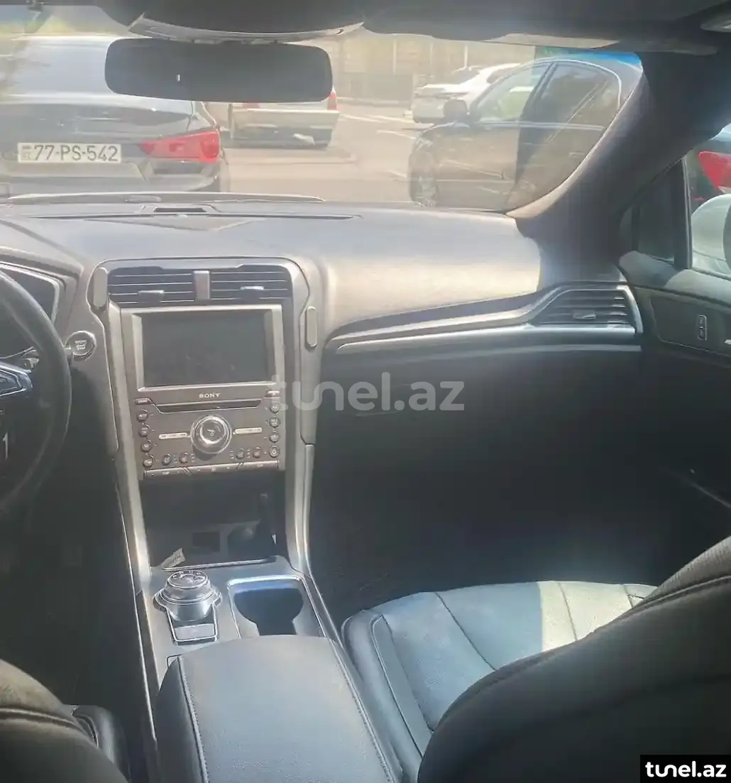 Ford Fusion 2019