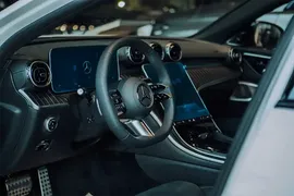 Mercedes C 200, 1.5 L, 2023 i̇l, 0 km, Bakı - Qiymət: 60 107 € - Tunel.az