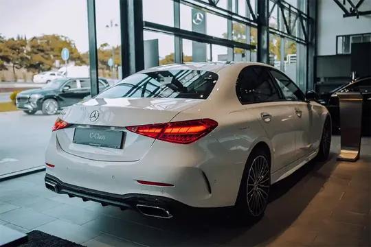 Mercedes C 200, 1.5 L, 2023 i̇l, 0 km, Bakı - Qiymət: 60 107 € - Tunel.az