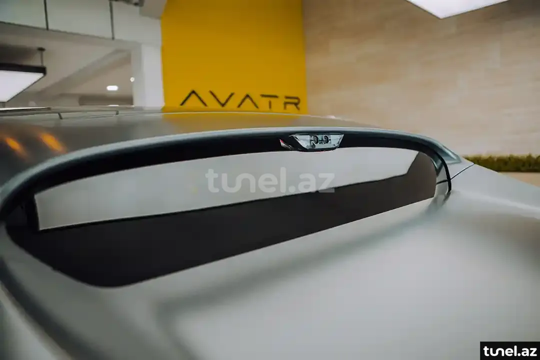 Avatr 11 2024