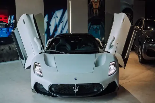 Maserati MC 20, 3.0 L, 2023 год, 0 km, Баку - Цена: 593 664 ₼ - Tunel.az