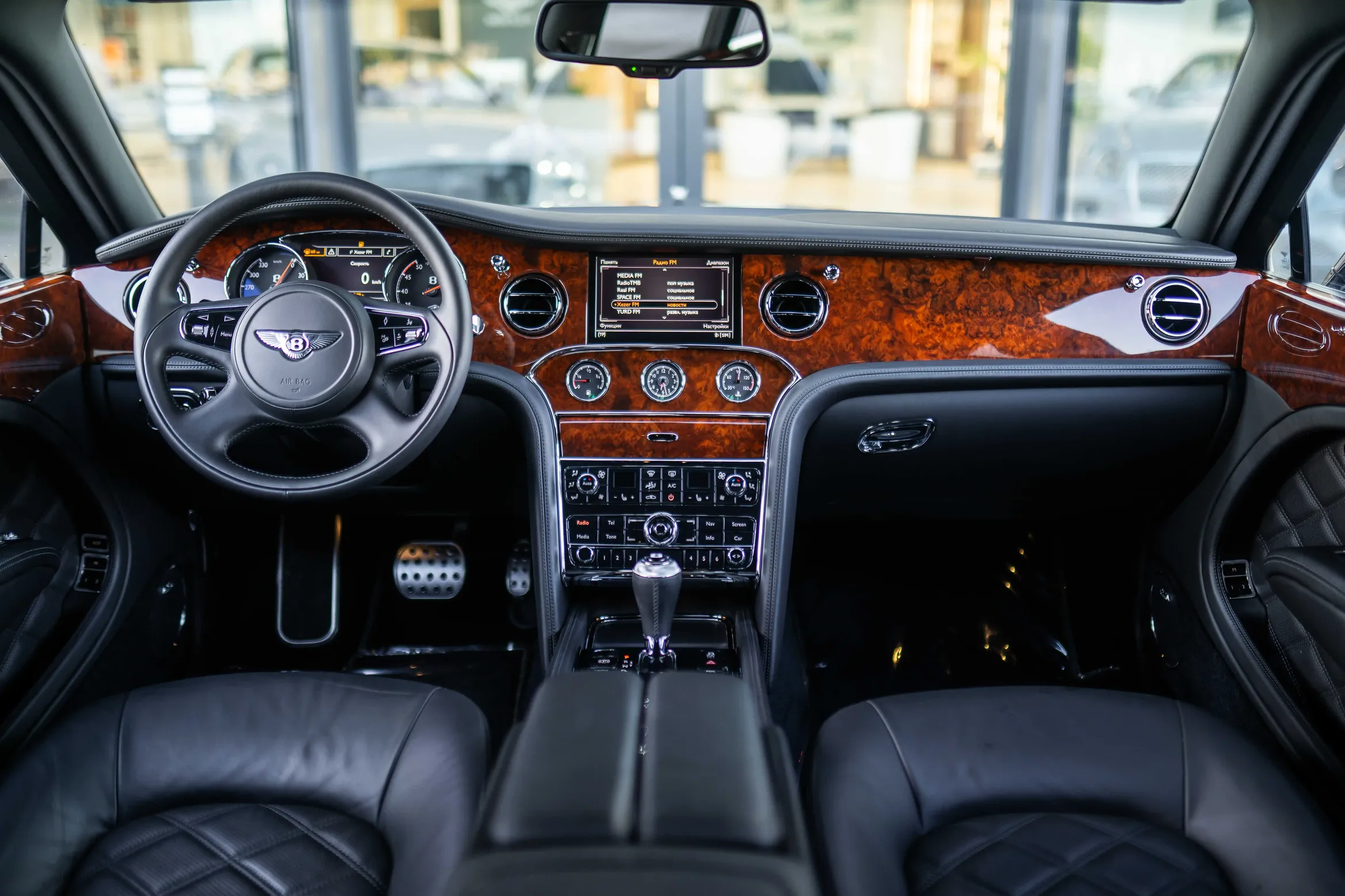 Bentley Mulsanne, 6.5 L, 2013 year, 36 300 km, Baku - Price: 149 000 $ - Tunel.az
