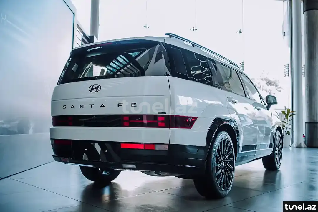 Hyundai Santa Fe 2024