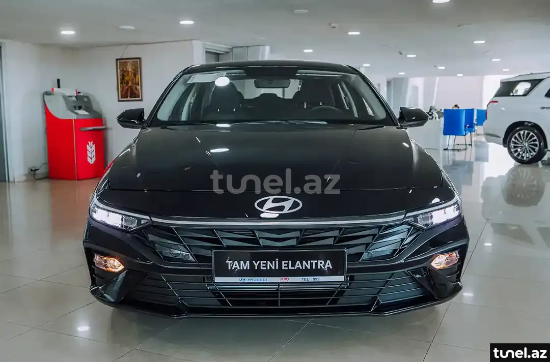Hyundai Elantra 2024