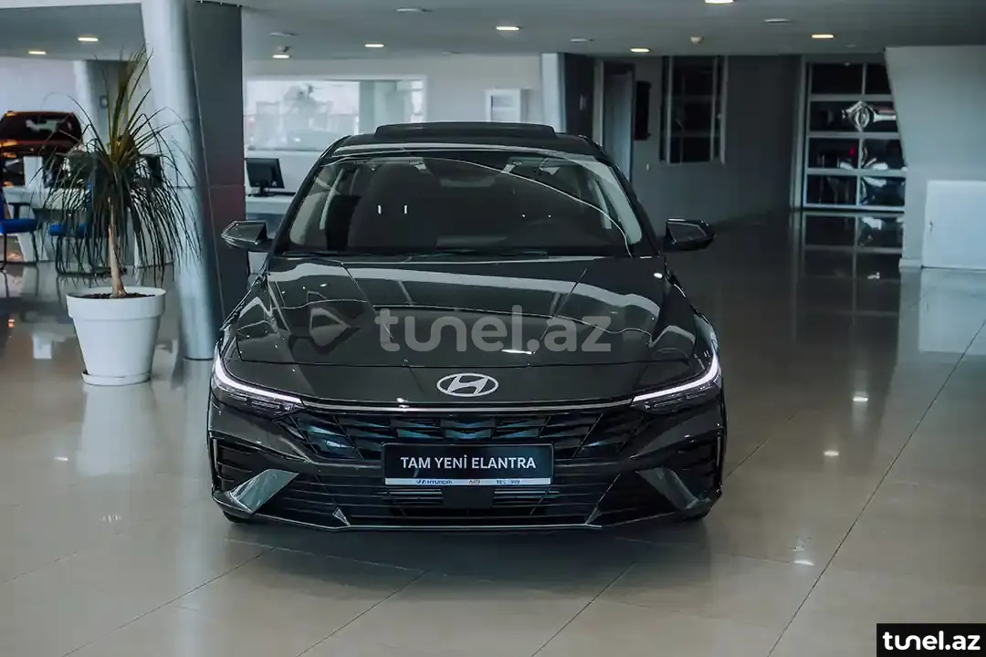 Hyundai Elantra 2024