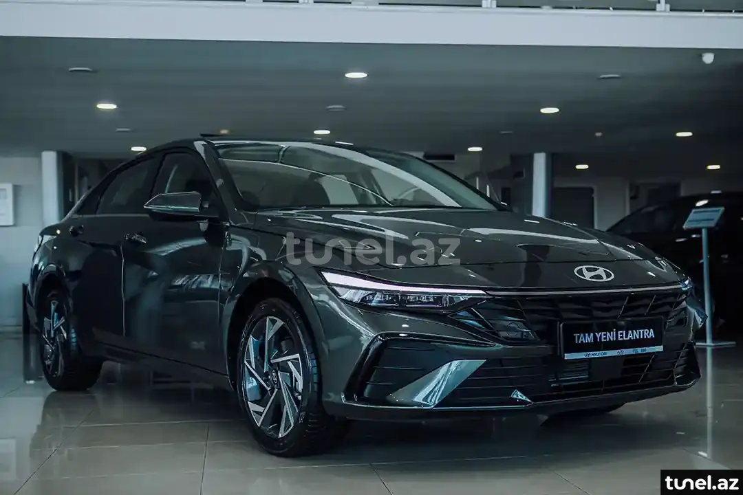 Hyundai Elantra 2024