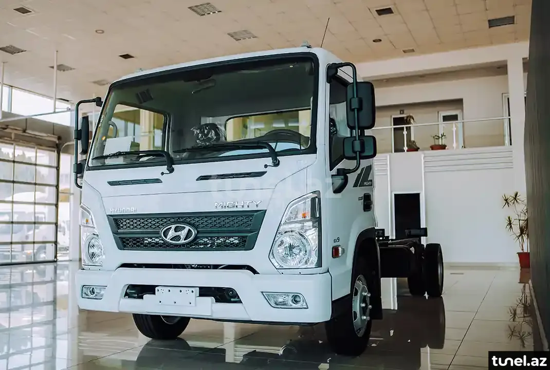 Hyundai Mighty EX9 2023