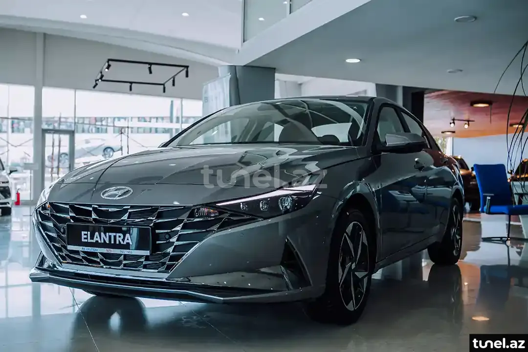 Hyundai Elantra 2024