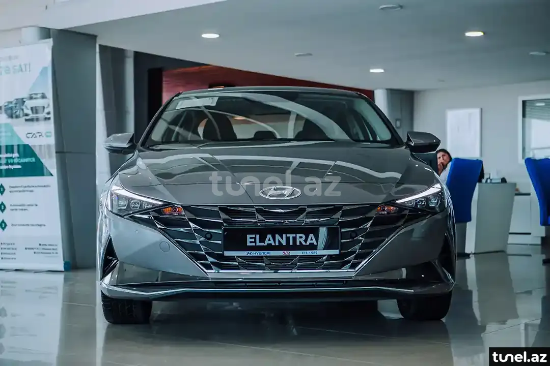 Hyundai Elantra 2024
